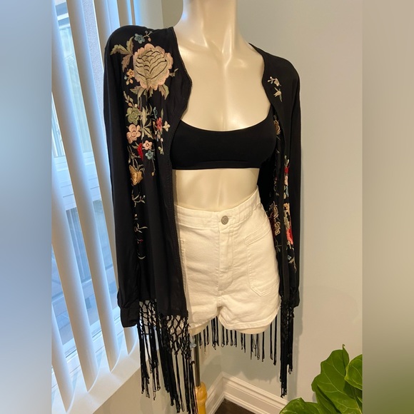 ✨✨SOLD✨✨Zara Bohemian embroidered kimono - Picture 9 of 10